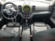 ✅ 2017 MINI Countryman Cooper S • VIN: WMZYT5C3XH3D79731 • Лот: 70459995. Опубликован ранее на Copart с пробегом 62 695 миль. Бесплатный доступ к архиву аукционных продаж из США и подробный отчёт об истории автомобиля на DreamBid. Изображение 8.