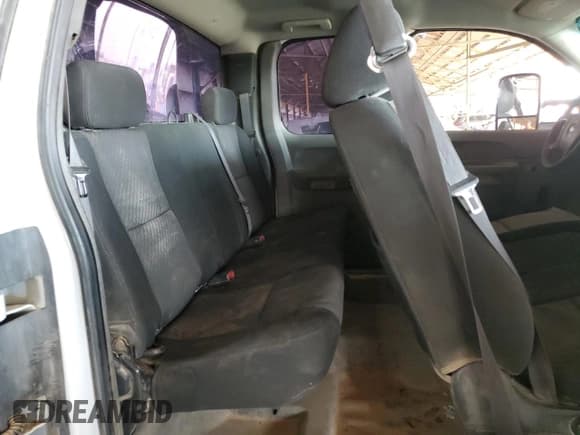 ✅ 2010 Chevrolet Silverado 1500 • VIN: 1GC5CVBG3AZ220914 • Лот: 58225265. Опубликован ранее на Copart с пробегом 333 231 миль. Бесплатный доступ к архиву аукционных продаж из США и подробный отчёт об истории автомобиля на DreamBid. Изображение 10.