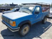 ✅ 1992 Ford Ranger • VIN: 1FTCR11T7NUB77338 • Lot: 42591565. Wystawiony na IAAI z przebiegiem 89 743 mil. Bezpłatny archiwum sprzedaży aukcyjnych z USA i szczegółowy raport historii pojazdu na DreamBid. Zdjęcie 2.
