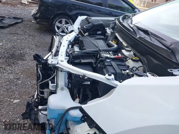 ✅ 2023 Chevrolet Equinox LT • VIN: 3GNAXUEG9PS163110 • Lot: 43185338. Listed on IAAI with 39,621 mi. Free auction sales archive from the USA and detailed vehicle history report at DreamBid. Image 19.