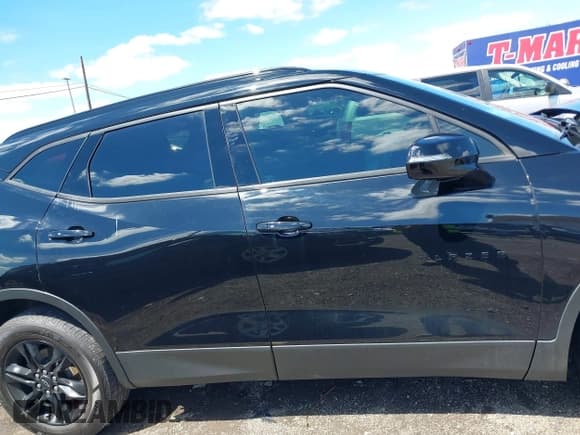 ✅ 2020 Chevrolet Blazer LT • VIN: 3GNKBHRS8LS717045 • Lot: 43017567. Listed on IAAI with 68,651 mi. Free auction sales archive from the USA and detailed vehicle history report at DreamBid. Image 13.