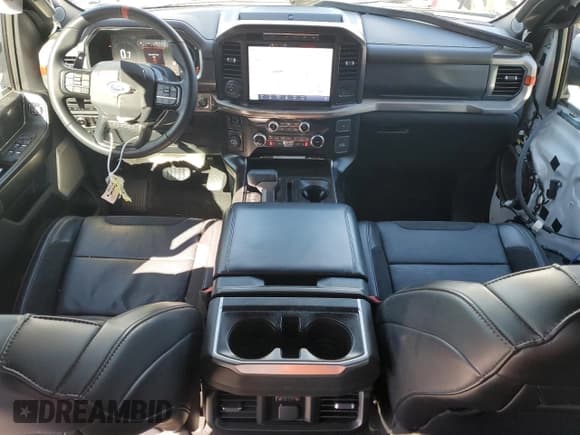 ✅ 2023 Ford F-150 Raptor • VIN: 1FTFW1RG9PFB13970 • Лот: 48877595. Опубликован ранее на Copart с пробегом 22 105 миль. Бесплатный доступ к архиву аукционных продаж из США и подробный отчёт об истории автомобиля на DreamBid. Изображение 8.