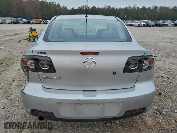 ✅ 2007 Mazda 3 i Touring • VIN: JM1BK32F671647903 • Lot: 93079485. Listed on Copart with 197,344 mi. Free auction sales archive from the USA and detailed vehicle history report at DreamBid. Image 6.