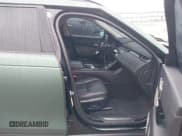 ✅ 2018 Land Rover Range Rover Velar S • VIN: SALYB2RV0JA755631 • Лот: 43382021. Опубликован ранее на IAAI с пробегом 129 323 миль. Бесплатный доступ к архиву аукционных продаж из США и подробный отчёт об истории автомобиля на DreamBid. Изображение 5.