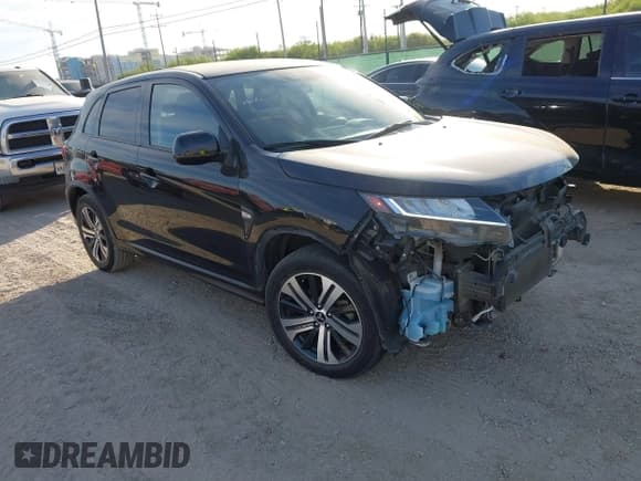 ✅ 2021 Mitsubishi Outlander ES • VIN: JA4APUAU2MU009168 • Lot: 43316709. Listed on IAAI with 27,685 mi. Free auction sales archive from the USA and detailed vehicle history report at DreamBid. Image 1.