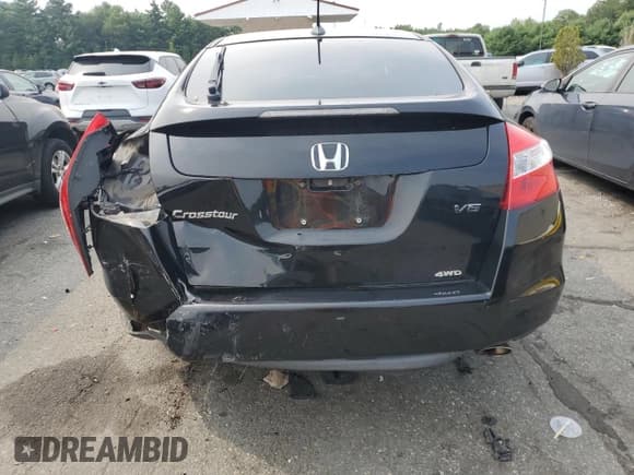 ✅ 2012 Honda Crosstour EX-L • VIN: 5J6TF2H5XCL010698 • Lot: 67427915. Wystawiony na Copart z przebiegiem 158 148 mil. Bezpłatny archiwum sprzedaży aukcyjnych z USA i szczegółowy raport historii pojazdu na DreamBid. Zdjęcie 6.