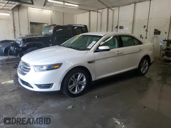 ✅ 2017 Ford Taurus SEL • VIN: 1FAHP2E80HG136890 • Lot: 55510565. Listed on Copart with 97,263 mi. Free auction sales archive from the USA and detailed vehicle history report at DreamBid. Image 1.