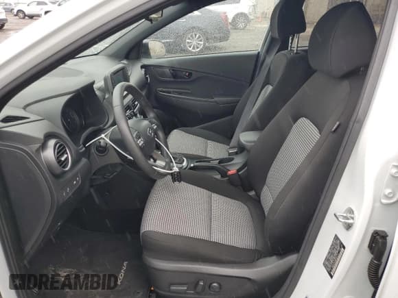 ✅ 2021 Hyundai Kona Night Edition • VIN: KM8K63A58MU681375 • Лот: 71882654. Опубликован ранее на Copart с пробегом 31 286 миль. Бесплатный доступ к архиву аукционных продаж из США и подробный отчёт об истории автомобиля на DreamBid. Изображение 7.