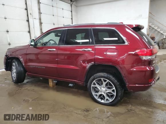 ✅ 2021 Jeep Grand Cherokee Overland • VIN: 1C4RJFCG3MC591736 • Лот: 64173895. Опубликован ранее на Copart с пробегом 116 460 миль. Бесплатный доступ к архиву аукционных продаж из США и подробный отчёт об истории автомобиля на DreamBid. Изображение 2.