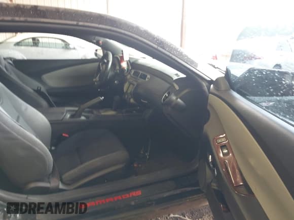 ✅ 2014 Chevrolet Camaro LS • VIN: 2G1FA1E35E9219445 • Lot: 42502228. Listed on IAAI with 170,381 mi. Free auction sales archive from the USA and detailed vehicle history report at DreamBid. Image 5.