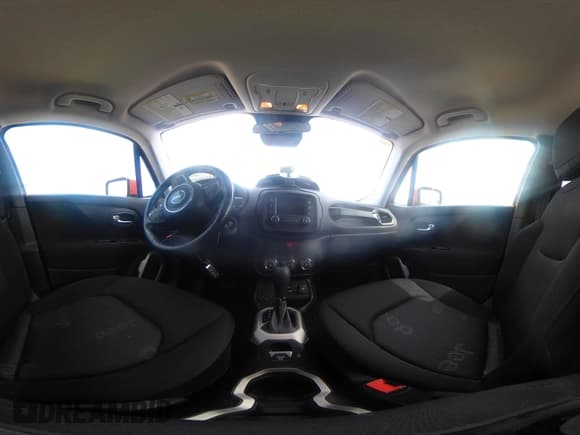 ✅ 2017 Jeep Renegade Latitude • VIN: ZACCJABB9HPG37652 • Lot: 42202859. Listed on IAAI with 98,629 mi. Free auction sales archive from the USA and detailed vehicle history report at DreamBid. Image 21.