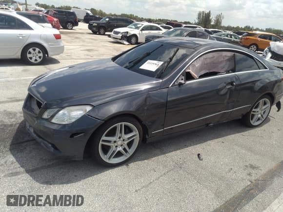 ✅ 2011 Mercedes-Benz E 350 • VIN: WDDKJ5GB7BF102511 • Лот: 41782595. Опубликован ранее на IAAI с пробегом 102 501 миль. Бесплатный доступ к архиву аукционных продаж из США и подробный отчёт об истории автомобиля на DreamBid. Изображение 2.