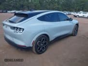 ✅ 2023 Ford Mustang Mach-E GT • VIN: 3FMTK4SE1PMA44678 • Лот: 43323217. Опубликован ранее на IAAI с пробегом 29 463 миль. Бесплатный доступ к архиву аукционных продаж из США и подробный отчёт об истории автомобиля на DreamBid. Изображение 4.