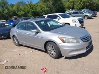 ✅ 2012 Honda Accord EX-L • VIN: 1HGCP2F87CA182801 • Lot: 43071392. Wystawiony na IAAI z przebiegiem 336 561 mil. Bezpłatny archiwum sprzedaży aukcyjnych z USA i szczegółowy raport historii pojazdu na DreamBid. Zdjęcie 1.