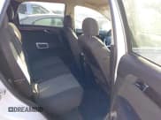 ✅ 2014 Chevrolet Captiva Sport LS • VIN: 3GNAL2EK7ES621566 • Lot: 41624388. Wystawiony na IAAI z przebiegiem 113 551 mil. Bezpłatny archiwum sprzedaży aukcyjnych z USA i szczegółowy raport historii pojazdu na DreamBid. Zdjęcie 8.