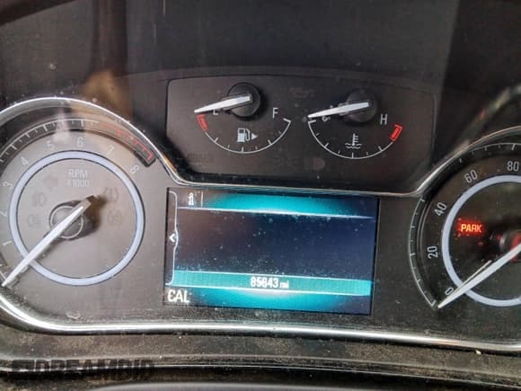 ✅ 2017 Buick Regal Premium II • VIN: 2G4GS5GX1H9121013 • Lot: 94099355. Listed on Copart with 85,843 mi. Free auction sales archive from the USA and detailed vehicle history report at DreamBid. Image 9.