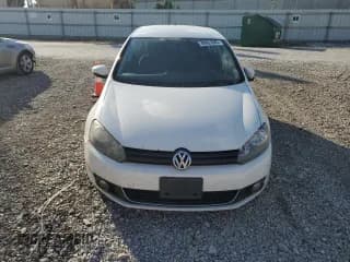 ✅ 2012 Volkswagen Golf TDI • VIN: WVWDM7AJ4CW103753 • Lot: 89931665. Wystawiony na Copart z przebiegiem 202 201 mil. Bezpłatny archiwum sprzedaży aukcyjnych z USA i szczegółowy raport historii pojazdu na DreamBid. Zdjęcie 5.