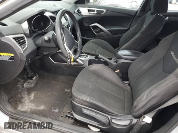 2015 Hyundai Veloster с VIN KMHTC6AD9FU224695, выставлен на аукционе Copart как лот 62411144 с пробегом 165 879 миль миль и Чистый • Clean title. История ставок и продаж доступна на DreamBid. Изображение 7.