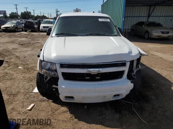 2011 Chevrolet Tahoe Commercial with VIN 1GNSK2E05BR259970, listed as a Copart auction lot 71519905 with 285,961 mi miles and Salvage title. Bid and sale history available at DreamBid. Image 5.