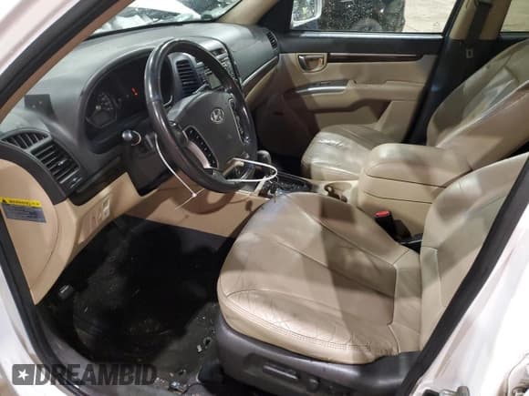 ✅ 2011 Hyundai Santa Fe Limited • VIN: 5XYZK4AG7BG006217 • Lot: 84420274. Listed on Copart with 188,676 mi. Free auction sales archive from the USA and detailed vehicle history report at DreamBid. Image 7.