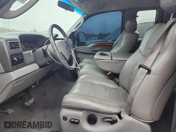 ✅ 2004 Ford F-250 XL • VIN: 1FTNX21P94EB27458 • Лот: 69597115. Опубликован ранее на Copart с пробегом 185 146 миль. Бесплатный доступ к архиву аукционных продаж из США и подробный отчёт об истории автомобиля на DreamBid. Изображение 7.