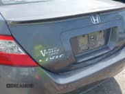 ✅ 2010 Honda Civic EX-L • VIN: 2HGFG1B92AH528970 • Lot: 42116647. Listed on IAAI with 122,442 mi. Free auction sales archive from the USA and detailed vehicle history report at DreamBid. Image 17.