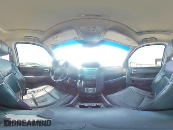 ✅ 2011 Honda Pilot Touring • VIN: 5FNYF3H92BB054569 • Lot: 65279785. Listed on Copart with 186,703 mi. Free auction sales archive from the USA and detailed vehicle history report at DreamBid. Image 15.