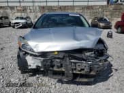 ✅ 2018 Ford Focus S • VIN: 1FADP3E26JL310278 • Lot: 86059275. Wystawiony na Copart z przebiegiem 9 427 mil. Bezpłatny archiwum sprzedaży aukcyjnych z USA i szczegółowy raport historii pojazdu na DreamBid. Zdjęcie 5.