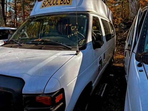 ✅ 2014 Ford Econoline Cargo Commercial • VIN: 1FTNS2EW5EDA97298 • Lot: 94703105. Wystawiony na Copart z przebiegiem 152 500 mil. Bezpłatny archiwum sprzedaży aukcyjnych z USA i szczegółowy raport historii pojazdu na DreamBid. Zdjęcie 2.