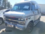 ✅ 1993 Chevrolet Chevy Van • VIN: 2GBEG25Z3P4134393 • Лот: 41626673. Опубликован ранее на IAAI с пробегом 214 306 миль. Бесплатный доступ к архиву аукционных продаж из США и подробный отчёт об истории автомобиля на DreamBid. Изображение 2.