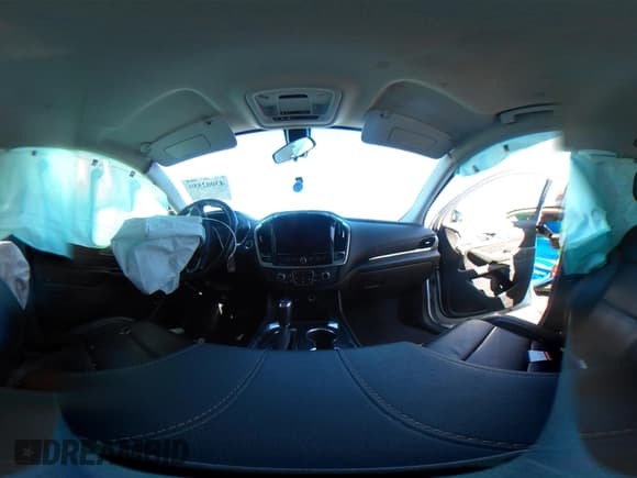 ✅ 2019 Chevrolet Traverse LT • VIN: 1GNEVHKW8KJ148165 • Lot: 43002559. Wystawiony na IAAI z przebiegiem 91 583 mil. Bezpłatny archiwum sprzedaży aukcyjnych z USA i szczegółowy raport historii pojazdu na DreamBid. Zdjęcie 18.