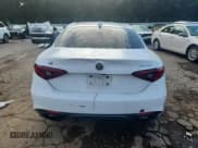 ✅ 2017 Alfa Romeo Giulia • VIN: ZARFAEDN9H7552065 • Lot: 69464855. Wystawiony na Copart z przebiegiem Nie podano. Bezpłatny archiwum sprzedaży aukcyjnych z USA i szczegółowy raport historii pojazdu na DreamBid. Zdjęcie 6.