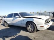 ✅ 2001 Jaguar XJ Vanden Plas • VIN: SAJDA24C11LF28715 • Lot: 65246334. Wystawiony na Copart z przebiegiem 107 965 mil. Bezpłatny archiwum sprzedaży aukcyjnych z USA i szczegółowy raport historii pojazdu na DreamBid. Zdjęcie 4.