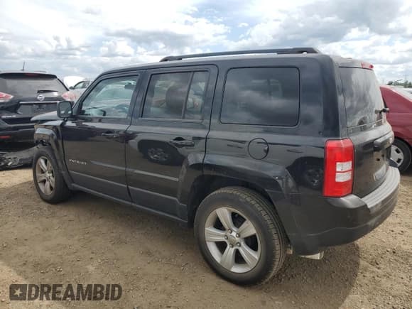✅ 2013 Jeep Patriot Sport • VIN: 1C4NJPBBXDD213174 • Лот: 70412475. Опубликован ранее на Copart с пробегом 107 018 миль. Бесплатный доступ к архиву аукционных продаж из США и подробный отчёт об истории автомобиля на DreamBid. Изображение 2.