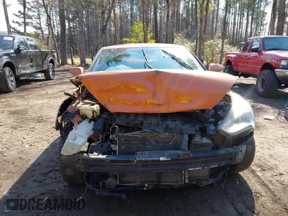 ✅ 2016 Hyundai Veloster Turbo Rally Edition • VIN: KMHTC6AE5GU262175 • Lot: 41418071. Wystawiony na IAAI z przebiegiem 98 394 mil. Bezpłatny archiwum sprzedaży aukcyjnych z USA i szczegółowy raport historii pojazdu na DreamBid. Zdjęcie 12.