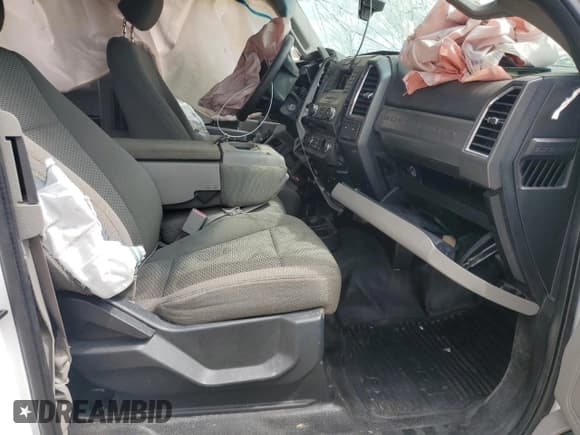 ✅ 2017 Ford F-250 XLT • VIN: 1FT7X2B66HEE28712 • Lot: 68339285. Listed on Copart with 119,238 mi. Free auction sales archive from the USA and detailed vehicle history report at DreamBid. Image 7.