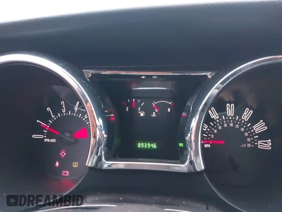 ✅ 2009 Ford Mustang • VIN: 1ZVHT80N995144826 • Lot: 43756704. Listed on IAAI with 89,394 mi. Free auction sales archive from the USA and detailed vehicle history report at DreamBid. Image 7.