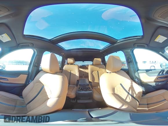 ✅ 2024 Mazda CX-90 S Premium Plus • VIN: JM3KKEHC0R1176219 • Lot: 45949895. Wystawiony na Copart z przebiegiem 11 430 mil. Bezpłatny archiwum sprzedaży aukcyjnych z USA i szczegółowy raport historii pojazdu na DreamBid. Zdjęcie 13.