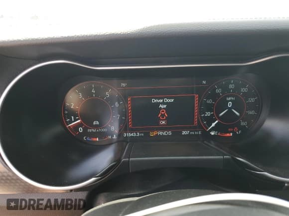 ✅ 2020 Ford Mustang GT Premium • VIN: 1FATP8FFXL5150083 • Lot: 70175895. Listed on Copart with 31,543 mi. Free auction sales archive from the USA and detailed vehicle history report at DreamBid. Image 9.