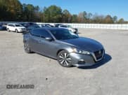 ✅ 2020 Nissan Altima SL • VIN: 1N4BL4EV2LN301555 • Lot: 43573192. Wystawiony na IAAI z przebiegiem 138 082 mil. Bezpłatny archiwum sprzedaży aukcyjnych z USA i szczegółowy raport historii pojazdu na DreamBid. Zdjęcie 1.