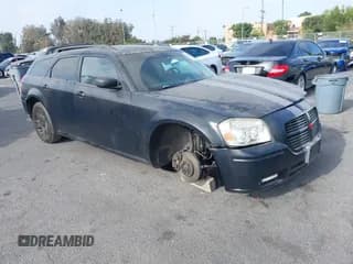 ✅ 2006 Dodge Magnum • VIN: 2D4FV47T96H333503 • Lot: 42997090. Listed on IAAI with Not provided. Free auction sales archive from the USA and detailed vehicle history report at DreamBid. Image 1.