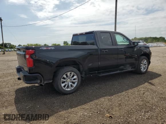 ✅ 2020 Chevrolet Silverado 1500 Custom • VIN: 1GCRYBEK7LZ202999 • Lot: 69176315. Listed on Copart with 78,840 mi. Free auction sales archive from the USA and detailed vehicle history report at DreamBid. Image 3.