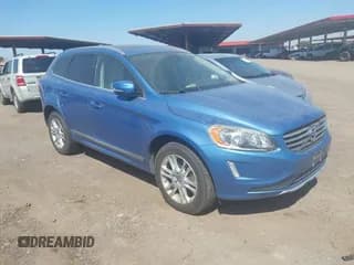 ✅ 2015 Volvo XC60 T5 • VIN: YV4612RK4F2668062 • Lot: 42467365. Wystawiony na IAAI z przebiegiem 120 307 mil. Bezpłatny archiwum sprzedaży aukcyjnych z USA i szczegółowy raport historii pojazdu na DreamBid. Zdjęcie 1.