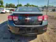 2015 Chevrolet Malibu LS z VIN 1G11A5SL3FF112537, wystawiony jako Copart lot #71859475 z przebiegiem 87 663 mil mil oraz Szkoda całkowita • Salvage title. Historia ofert i sprzedaży dostępna na DreamBid. Obrazek 6.