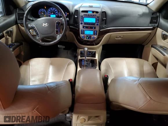 ✅ 2010 Hyundai Santa Fe Limited • VIN: 5NMSK4AG7AH367680 • Lot: 82859194. Listed on Copart with 138,676 mi. Free auction sales archive from the USA and detailed vehicle history report at DreamBid. Image 8.