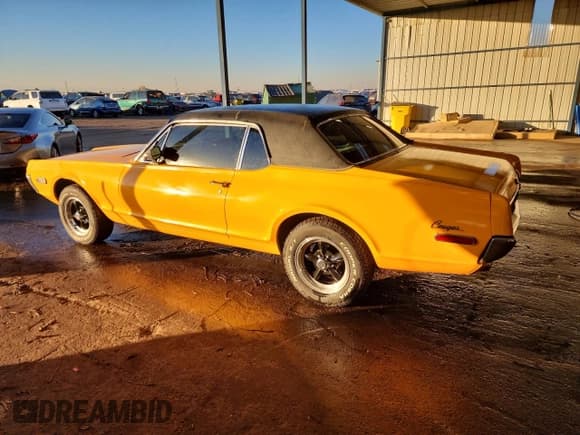 ✅ 1968 Mercury Cougar • VIN: 8R91F521320 • Lot: 80514994. Listed on Copart with 19,706 mi. Free auction sales archive from the USA and detailed vehicle history report at DreamBid. Image 2.