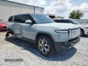 ✅ 2024 Rivian R1S Adventure • VIN: 7PDSGABAXRN035461 • Lot: 57516995. Listed on Copart with 17,090 mi. Free auction sales archive from the USA and detailed vehicle history report at DreamBid. Image 4.