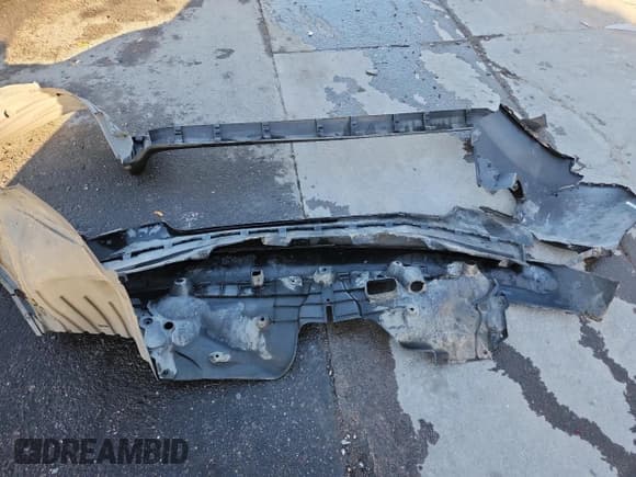 ✅ 2015 Honda Pilot EX-L • VIN: 5FNYF4H5XFB051766 • Lot: 90869215. Wystawiony na Copart z przebiegiem 156 990 mil. Bezpłatny archiwum sprzedaży aukcyjnych z USA i szczegółowy raport historii pojazdu na DreamBid. Zdjęcie 13.