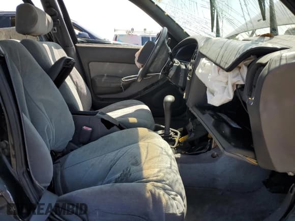 ✅ 1995 Toyota Camry LE • VIN: 4T1GK12W3SU108572 • Lot: 63443635. Wystawiony na Copart z przebiegiem 83 128 mil. Bezpłatny archiwum sprzedaży aukcyjnych z USA i szczegółowy raport historii pojazdu na DreamBid. Zdjęcie 7.