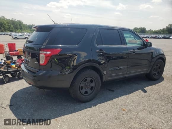 ✅ 2014 Ford Police Interceptor Utility • VIN: 1FM5K8AR4EGB59304 • Lot: 65701965. Wystawiony na Copart z przebiegiem Nie podano. Bezpłatny archiwum sprzedaży aukcyjnych z USA i szczegółowy raport historii pojazdu na DreamBid. Zdjęcie 3.